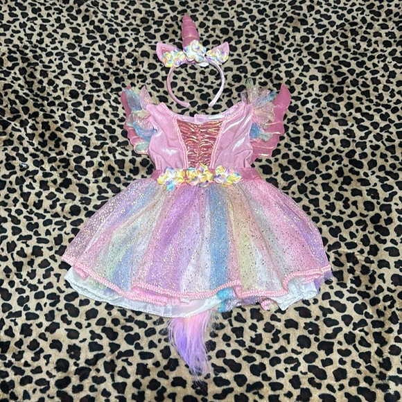 Spirit Halloween Other - Spirit Halloween 2T Girls Unicorn Halloween Costume
